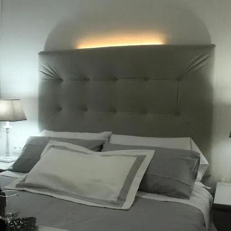 Nice, Cozy, Fcb Stadium,payment Parking Barcelona