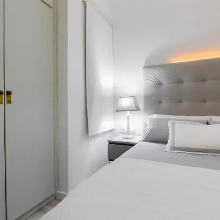 Nice, Cozy, Fcb Stadium,payment Parking Apartment *