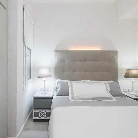 Nice, Cozy, Fcb Stadium,payment Parking Apartment