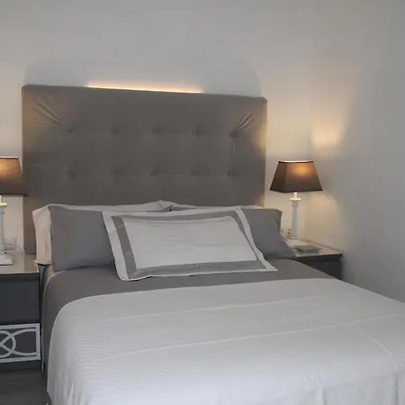 Apartment Nice, Cozy, Fcb Stadium,payment Parking *