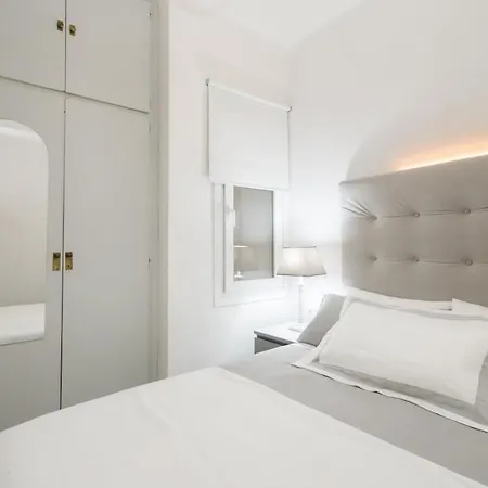 Apartment Nice, Cozy, Fcb Stadium,payment Parking